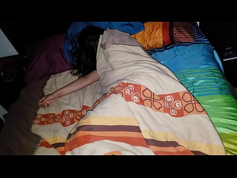 ❤️ Nevlastní syn buzeruje svou mladou nevlastní matku, zatímco ona spí. Porno vk u nás ❌❤